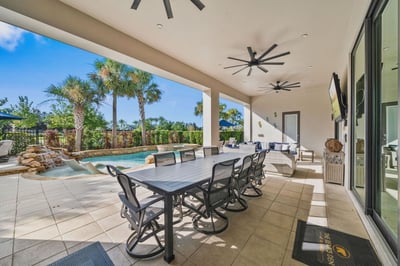 Luxury Villa Photo #9
