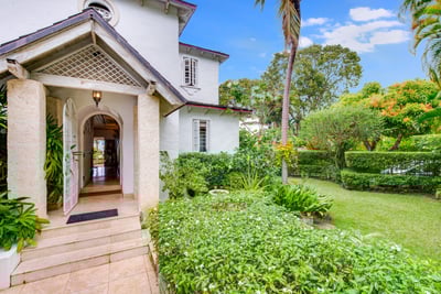 Luxury Villa Photo #15
