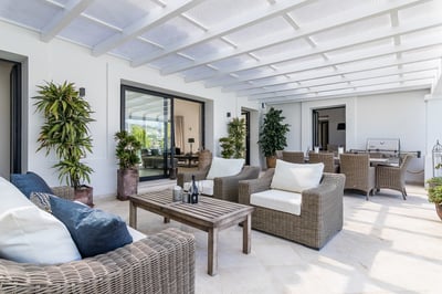 Luxury Villa Photo #7