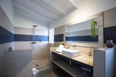 Luxury Villa Photo #40