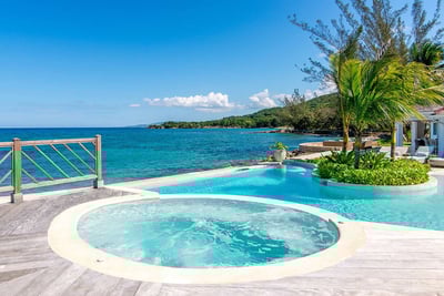 Luxury Villa Photo #7
