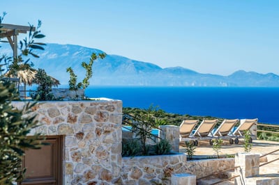 Luxury Villa Photo #5