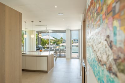 Luxury Villa Photo #18