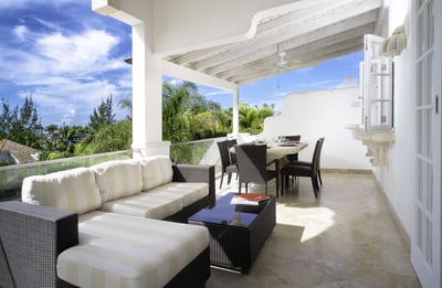 Luxury Villa Photo #3