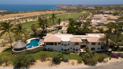 Luxury Villa Photo #42