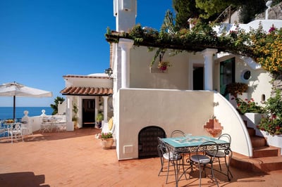 Luxury Villa Photo #8