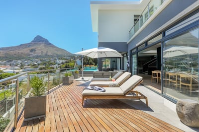 Luxury Villa Photo #11