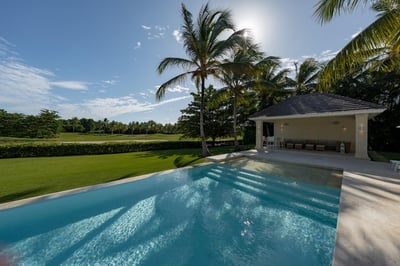 Arrecife 39 - Spacious 5BR villa near beach & golf