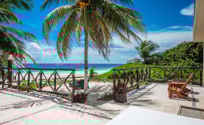 Luxury Villa Photo #6
