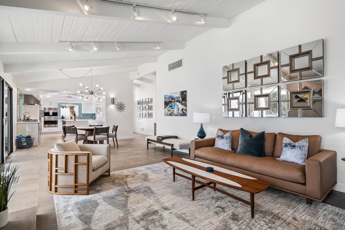 Alexander Desert Dreams