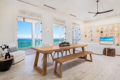 Luxury Villa Photo #7
