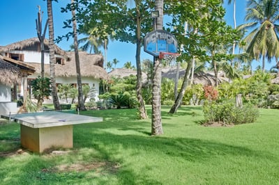 Luxury Villa Photo #18