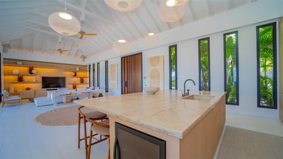 Luxury Villa Photo #29