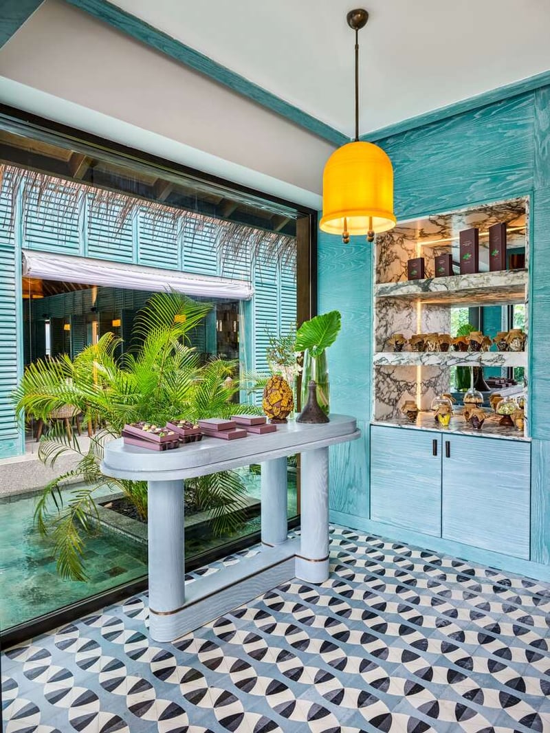 Beach Villa with Pool