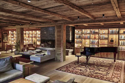 Luxury Villa Photo #16