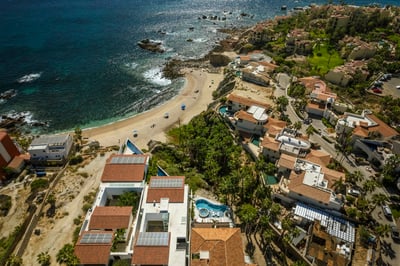 Luxury Villa Photo #45