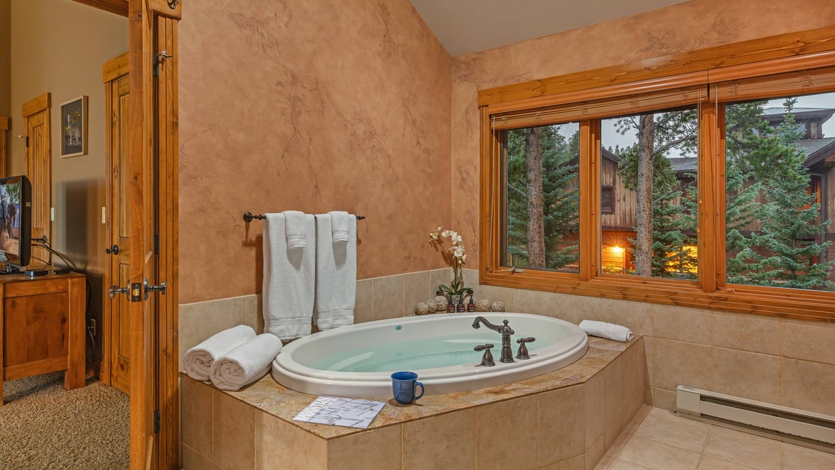 Bystone Villa Retreat