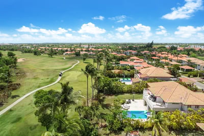 Luxury Villa Photo #6
