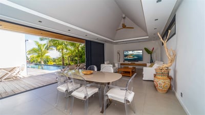 Kitchen & Dining Area: Fully equipped. Refrigerator, freezer, oven, microwave, dishwasher, filter co