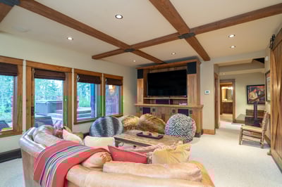 Luxury Villa Photo #13