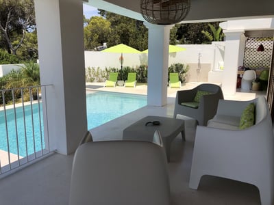 Luxury Villa Photo #8