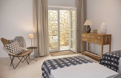 Luxury Villa Photo #33