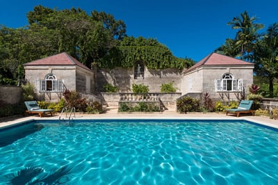 Luxury Villa Photo #2
