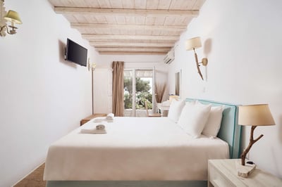 Luxury Villa Photo #45