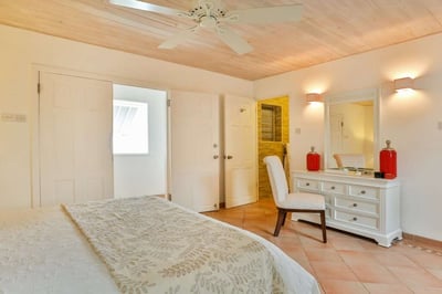 Luxury Villa Photo #27