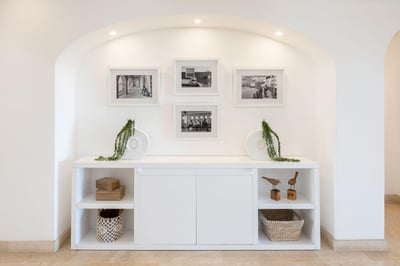 Luxury Villa Photo #11