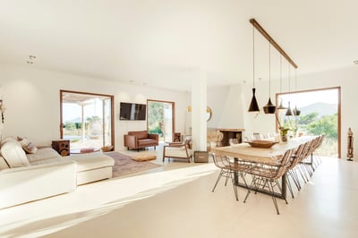 Luxury Villa Photo #9