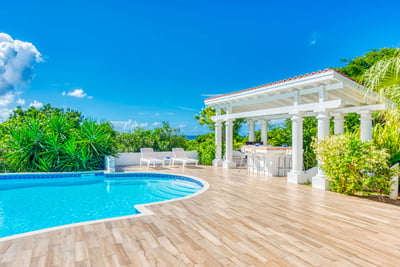 Luxury Villa Photo #5