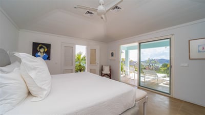 Luxury Villa Photo #57