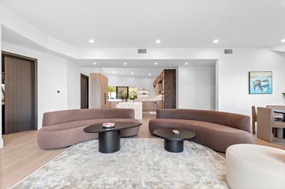 Luxury Villa Photo #31