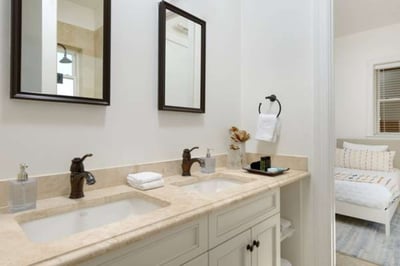 Luxury Villa Photo #17