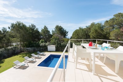 Luxury Villa Photo #10
