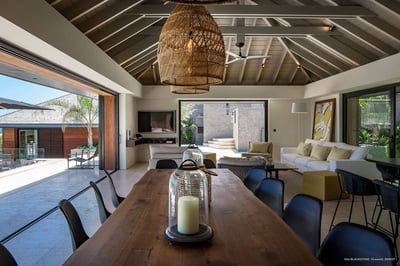 Luxury Villa Photo #29