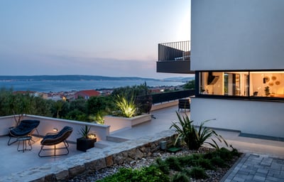 Luxury Villa Photo #17