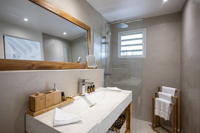 Luxury Villa Photo #39