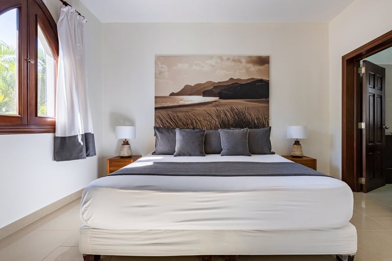 Colonial Beach Villa