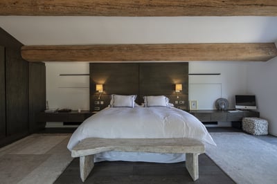 Luxury Villa Photo #31
