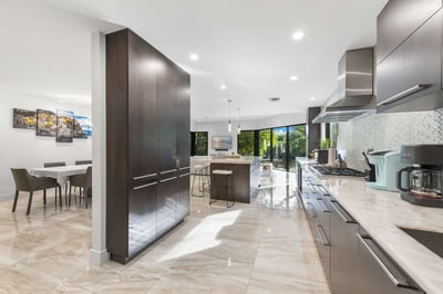 Luxury Villa Photo #20