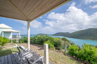 Luxury Villa Photo #4