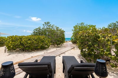 Luxury Villa Photo #8
