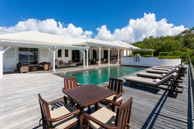 Luxury Villa Photo #9
