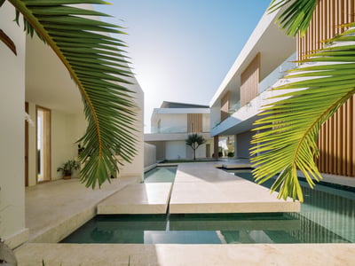Large luxury villa with full staff and ocean views