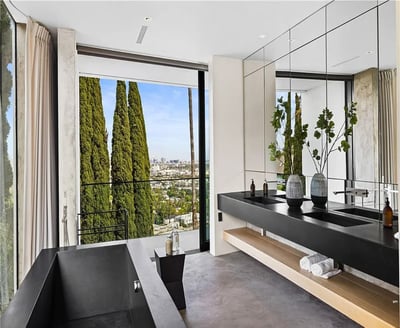 Luxury Villa Photo #52