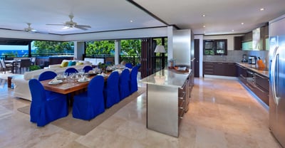Luxury Villa Photo #2