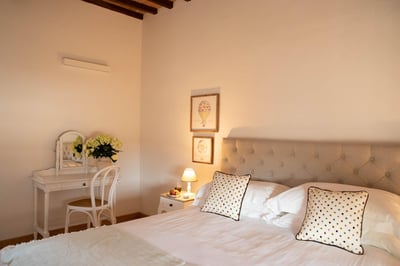 Luxury Villa Photo #22