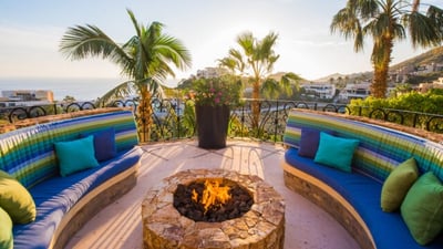 Luxury Villa Photo #15
